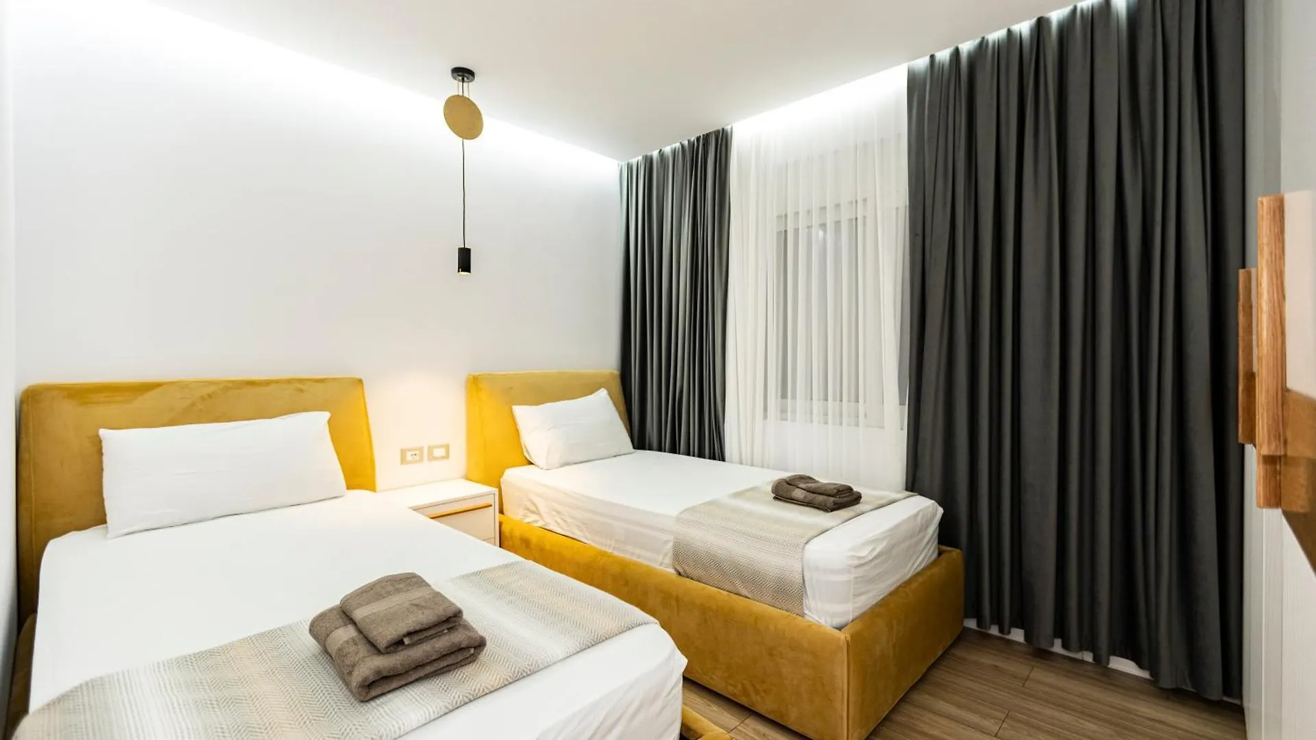 Paradise House Vlorë 아파트